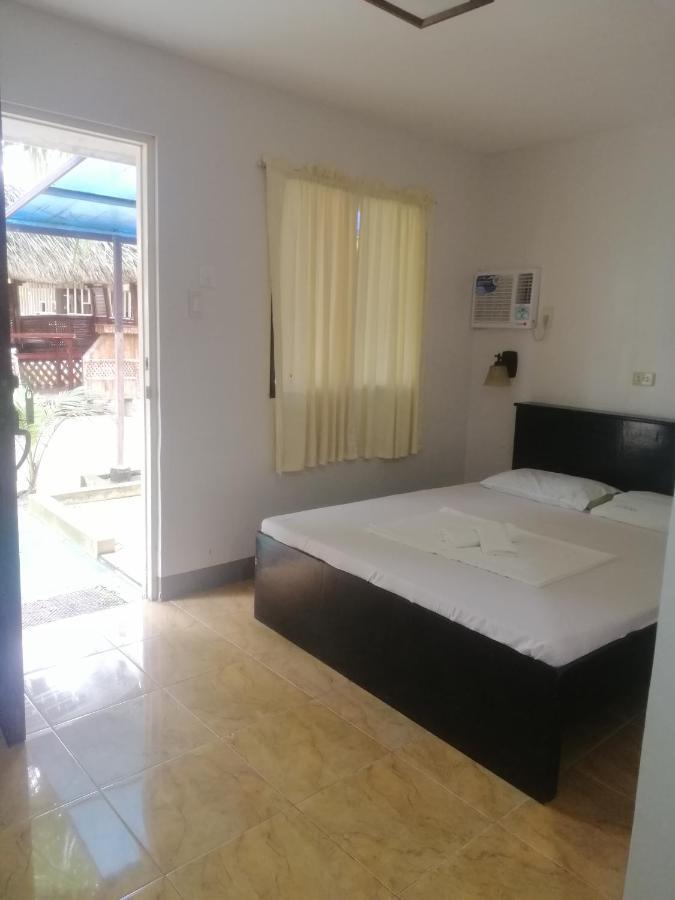 Dubay Panglao Beachfront Resort ภายนอก รูปภาพ