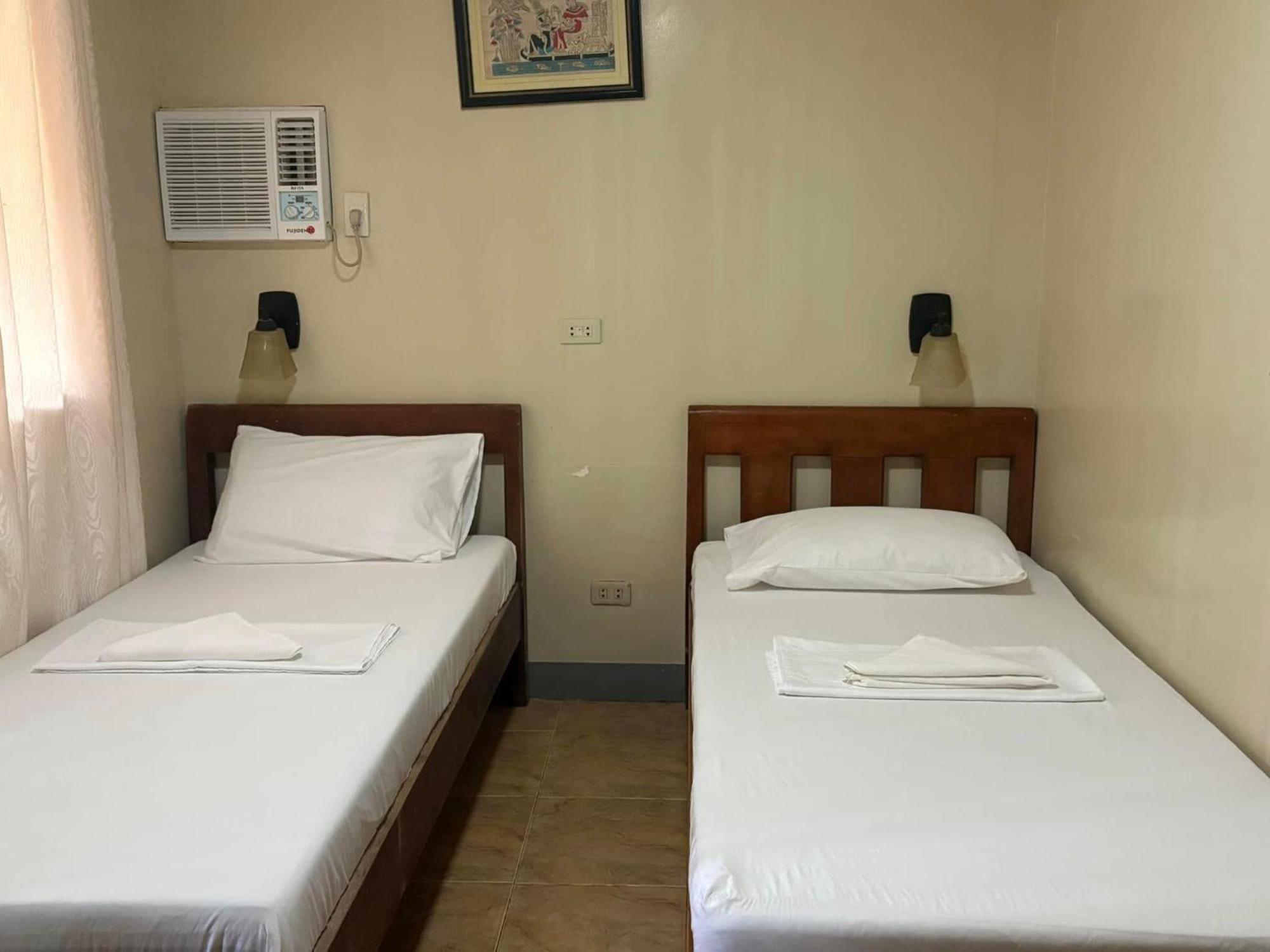 Dubay Panglao Beachfront Resort ภายนอก รูปภาพ